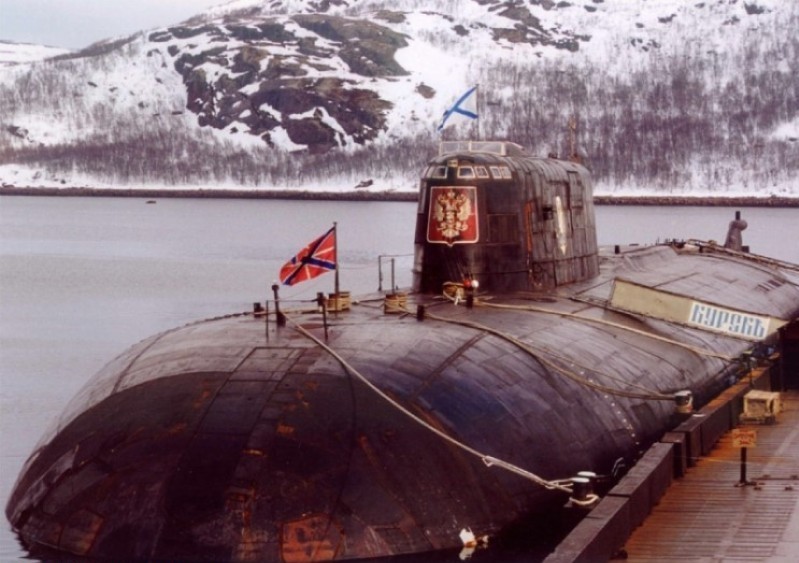 K-141 Kursk profile view